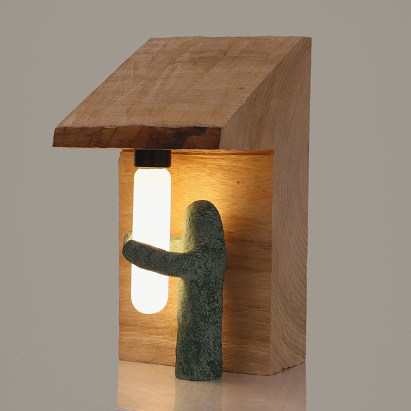 MILES AKIRA「light hug」
